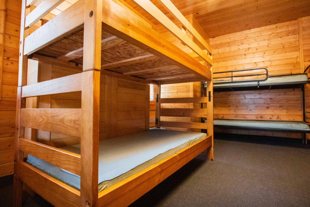 Standard lodging no linens